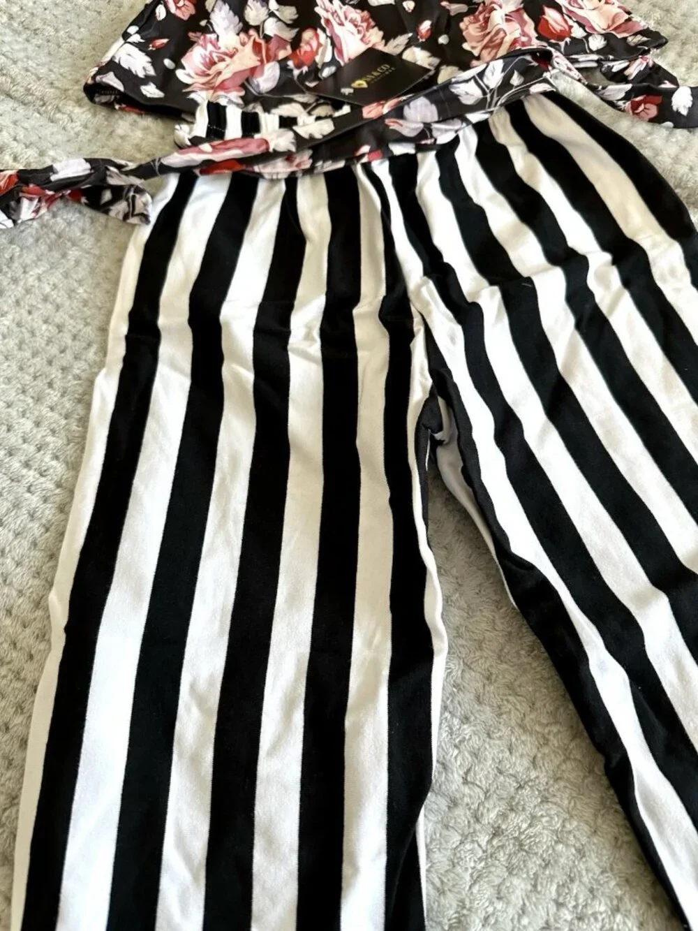 Girls Size 6 Floral Top Striped Wide Leg Pants 2 Piece Set NWT 0517